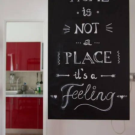 Creative - Akacfa 62 Apartment
